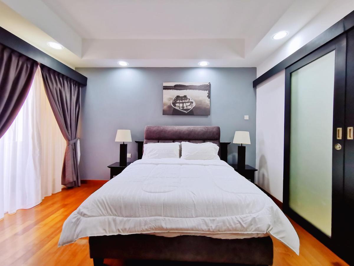 【amazing】pool View 2br @ Pulai Springs Apartment
