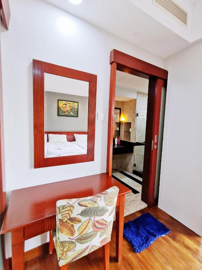 Apartment 【amazing】pool View 2br @ Pulai Springs *